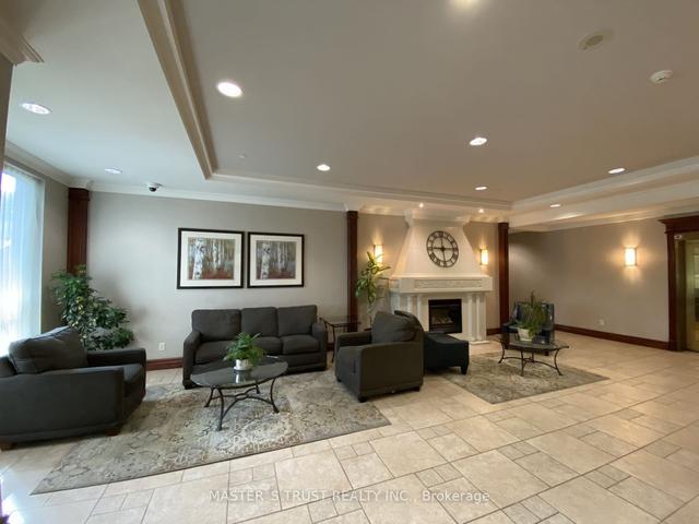 1608 - 2545 Erin Centre Blvd, Condo with 2 bedrooms, 2 bathrooms and 1 parking in Mississauga ON | Image 13