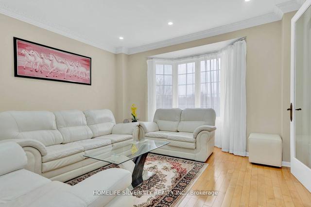6 Small Crt, House detached with 4 bedrooms, 6 bathrooms and 8 parking in Brampton ON | Image 37