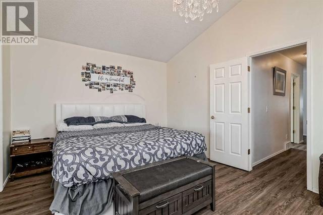 716 53 Avenue Sw, House detached with 3 bedrooms, 3 bathrooms and 2 parking in Calgary AB | Image 16