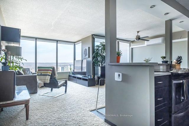 2205 - 75 Queen St N, Condo with 2 bedrooms, 1 bathrooms and 1 parking in Hamilton ON | Image 36