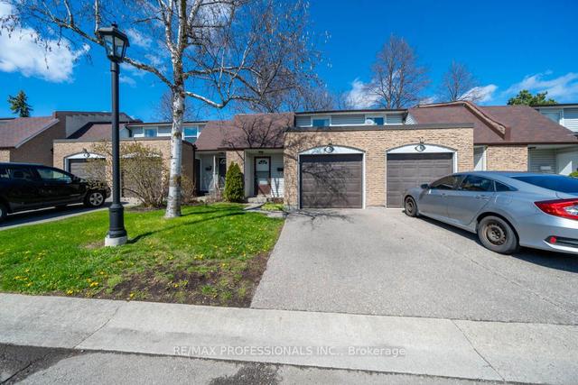 7 - 2440 Bromsgrove Rd, Townhouse with 3 bedrooms, 3 bathrooms and 2 parking in Mississauga ON | Image 12