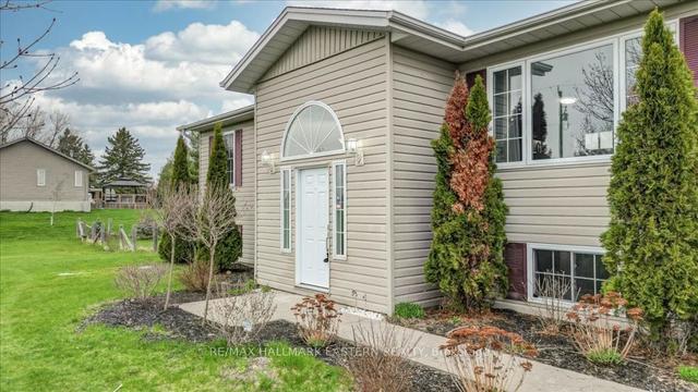 717 St. Lukes Rd, House detached with 3 bedrooms, 2 bathrooms and 9 parking in Kawartha Lakes ON | Image 34