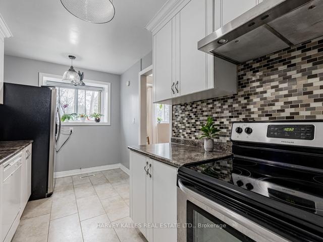 241 - 55 Collinsgrove Rd, Townhouse with 3 bedrooms, 2 bathrooms and 2 parking in Toronto ON | Image 22