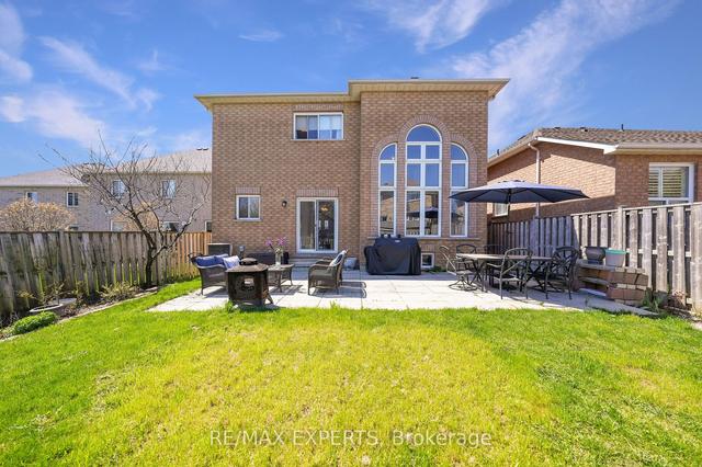 101 St. Joan Of Arc Ave, House detached with 4 bedrooms, 3 bathrooms and 4 parking in Vaughan ON | Image 31
