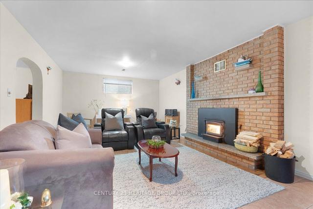 122 Glennie Ave, House detached with 3 bedrooms, 2 bathrooms and 2 parking in Hamilton ON | Image 20