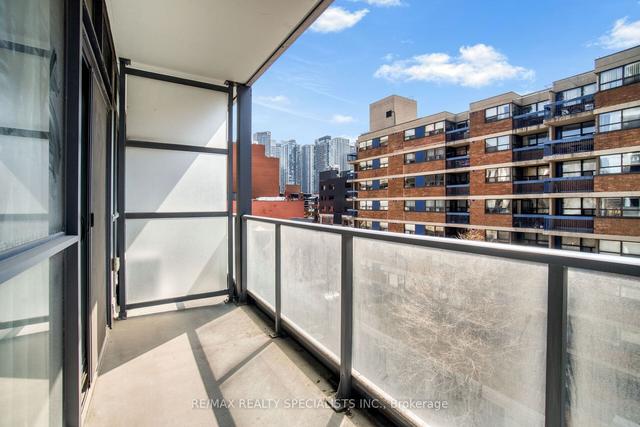 605 - 210 Simcoe St, Condo with 1 bedrooms, 1 bathrooms and 0 parking in Toronto ON | Image 22