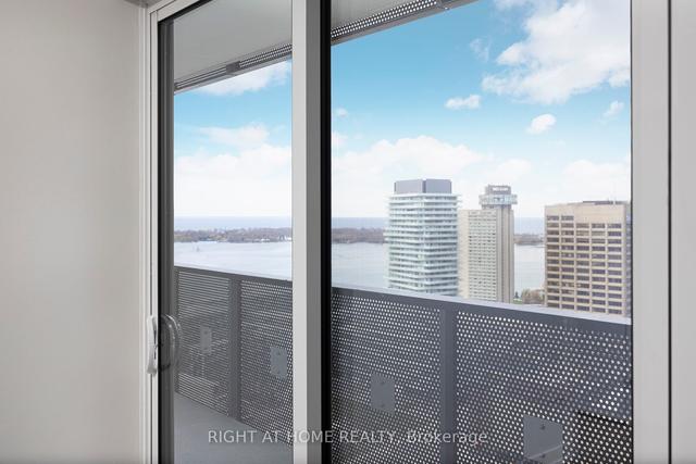 3512 - 138 Downes St, Condo with 1 bedrooms, 1 bathrooms and 0 parking in Toronto ON | Image 9
