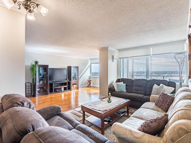 2504 - 3100 Kirwin Ave, Condo with 2 bedrooms, 2 bathrooms and 2 parking in Mississauga ON | Image 7