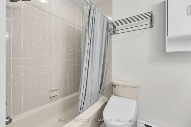 407 - 460 Wellington St, Condo with 2 bedrooms, 2 bathrooms and 1 parking in London ON | Image 11