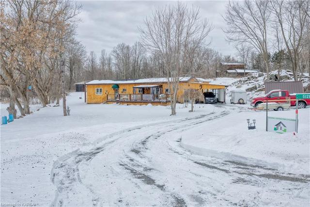 5121 Wilmer Road, House detached with 2 bedrooms, 1 bathrooms and 6 parking in South Frontenac ON | Image 50