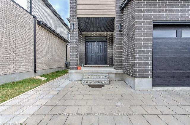 1472 Medway Park Dr, House detached with 4 bedrooms, 4 bathrooms and 6 parking in London ON | Image 36