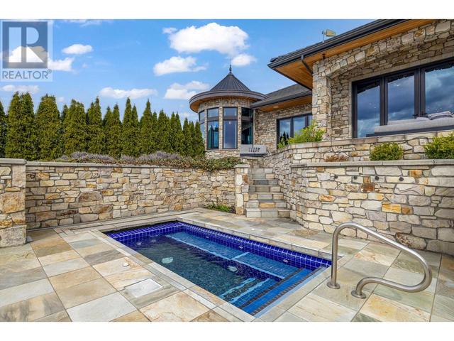 4040 Casorso Road, House detached with 4 bedrooms, 6 bathrooms and 22 parking in Kelowna BC | Image 51
