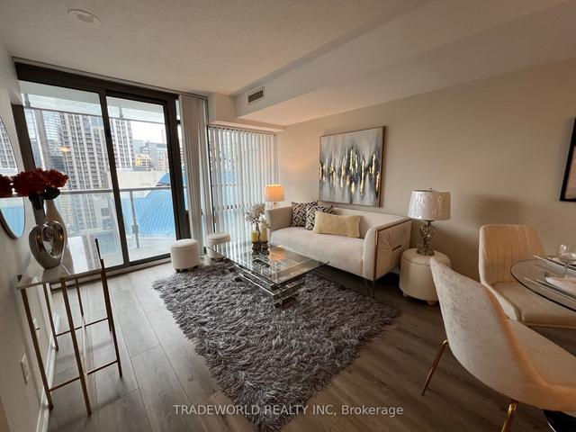 1806 - 38 Grenville St, Condo with 1 bedrooms, 1 bathrooms and 0 parking in Toronto ON | Image 26