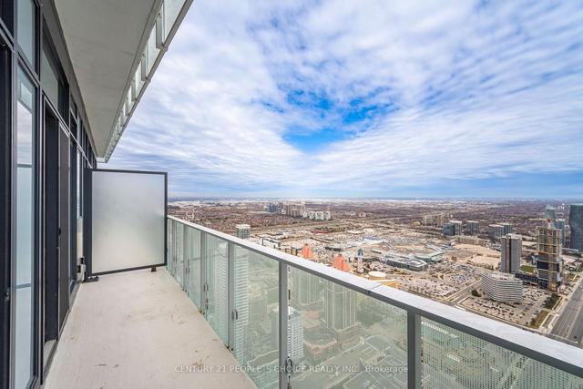 6014 - 3900 Confederation Pkwy, Condo with 3 bedrooms, 3 bathrooms and 1 parking in Mississauga ON | Image 33