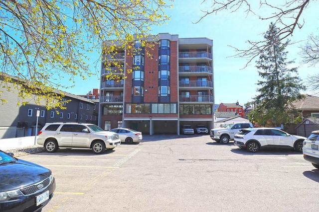 604 - 17 King Street E, Condo with 2 bedrooms, 2 bathrooms and 1 parking in Hamilton ON | Image 21