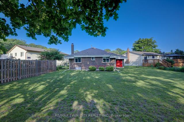 36 Cindy Ave, House detached with 4 bedrooms, 2 bathrooms and 4 parking in Cambridge ON | Image 25