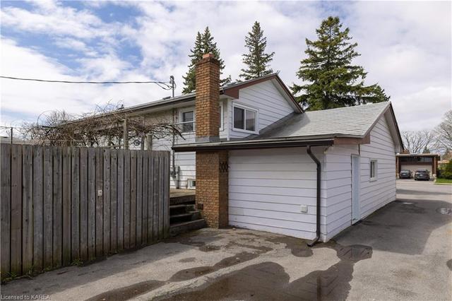 247 Avenue Road, House detached with 4 bedrooms, 2 bathrooms and 8 parking in Kingston ON | Image 37