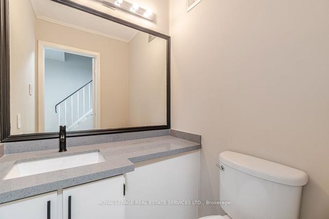 4 - 90 Sarah Lane, Townhouse with 3 bedrooms, 4 bathrooms and 2 parking in Oakville ON | Image 7