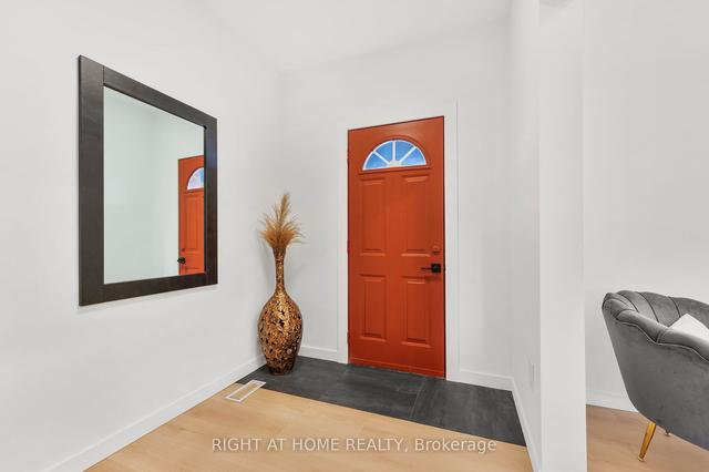 201 Bold St, House detached with 5 bedrooms, 3 bathrooms and 1 parking in Hamilton ON | Image 23