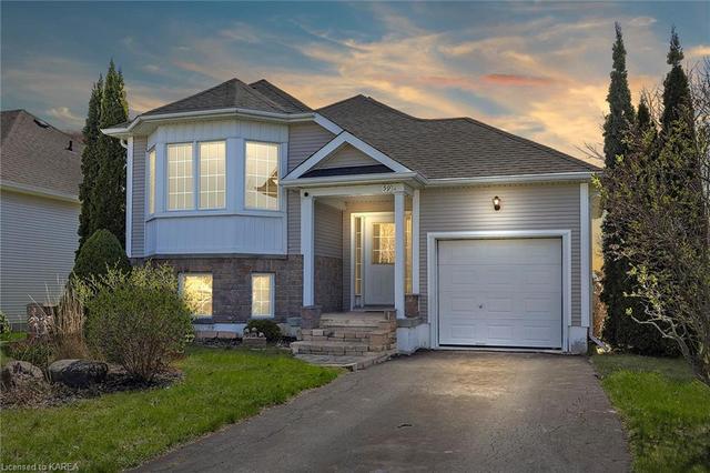 59 Glenora Drive, House detached with 3 bedrooms, 2 bathrooms and 7 parking in Loyalist ON | Image 1