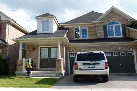 151 Dougherty Cres, House semidetached with 4 bedrooms, 3 bathrooms and 1 parking in Whitchurch Stouffville ON | Image 1