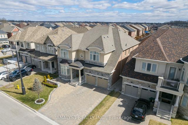 93 Ross Vennare Cres, House detached with 4 bedrooms, 5 bathrooms and 7 parking in Vaughan ON | Image 32