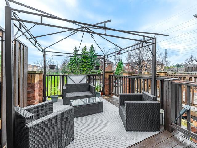 12 - 2 Hedge End Rd, Townhouse with 3 bedrooms, 3 bathrooms and 2 parking in Toronto ON | Image 22
