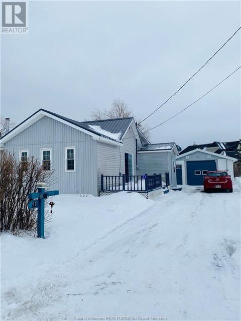 17 Glebe Ave, Pointe Du Chene, NB, E4P4J5 | Card Image