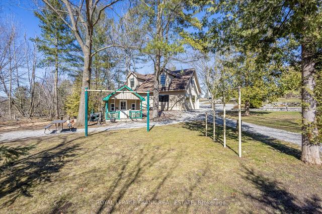 229 Louisa St, House detached with 3 bedrooms, 5 bathrooms and 19 parking in Kawartha Lakes ON | Image 35