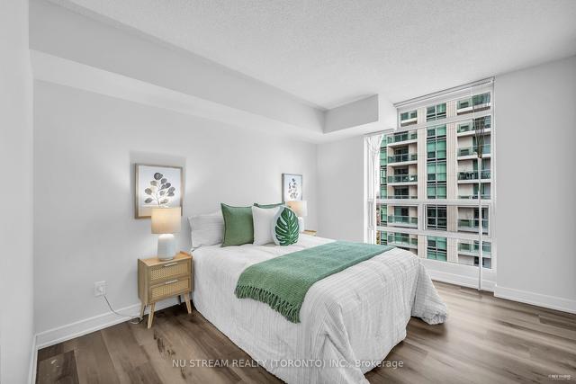 1911 - 35 Bales Ave, Condo with 2 bedrooms, 2 bathrooms and 1 parking in Toronto ON | Image 11