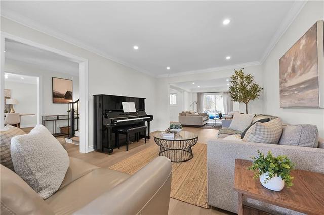 2268 Marchbank Court, House detached with 5 bedrooms, 2 bathrooms and 4 parking in Burlington ON | Image 16