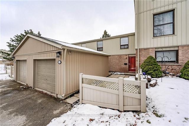 7 - 125 Janefield Ave, Townhouse with 4 bedrooms, 3 bathrooms and 5 parking in Guelph ON | Image 23