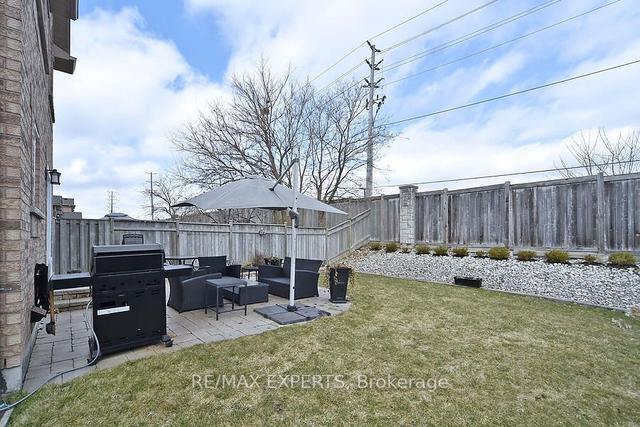 112 Royal Appian Cres, House attached with 3 bedrooms, 4 bathrooms and 5 parking in Vaughan ON | Image 28