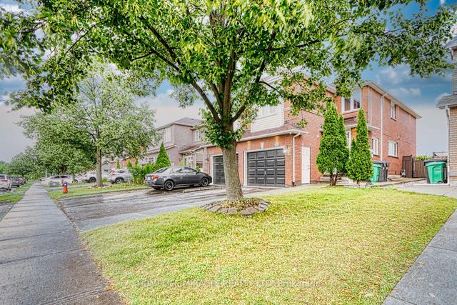 272 Pressed Brick Dr, House semidetached with 4 bedrooms, 4 bathrooms and 4 parking in Brampton ON | Image 23