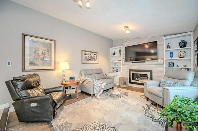 17 Sunrise Court, House detached with 4 bedrooms, 2 bathrooms and 6 parking in Guelph ON | Image 8