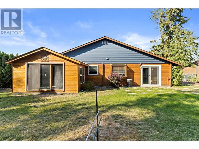 3420 1st Avenue Ne, House detached with 2 bedrooms, 2 bathrooms and 1 parking in Salmon Arm BC | Image 48