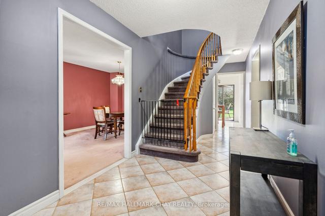 262 Hickling Tr, House detached with 4 bedrooms, 3 bathrooms and 4 parking in Barrie ON | Image 23