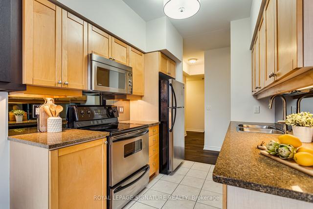 1103 - 70 High Park Ave, Condo with 2 bedrooms, 1 bathrooms and 1 parking in Toronto ON | Image 14