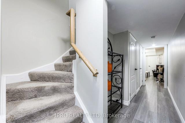 114 Baffin Cres, House attached with 3 bedrooms, 4 bathrooms and 3 parking in Brampton ON | Image 21