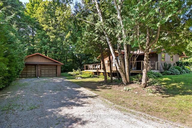 92 Laidlaw Dr, House detached with 4 bedrooms, 1 bathrooms and 12 parking in Kawartha Lakes ON | Image 34