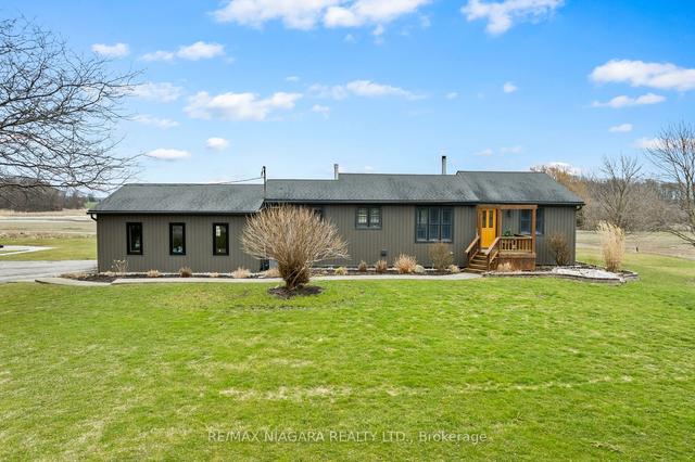 1791 White Rd, House detached with 2 bedrooms, 3 bathrooms and 12 parking in Port Colborne ON | Image 12