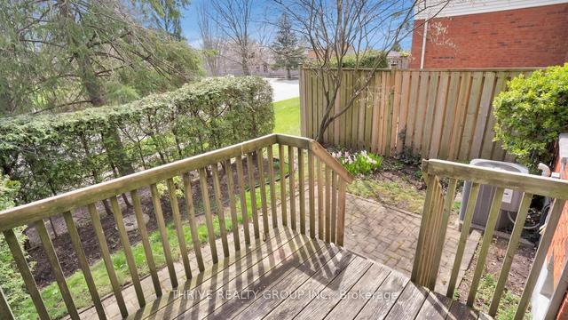 454 Wilkins St, Townhouse with 3 bedrooms, 2 bathrooms and 2 parking in London ON | Image 30