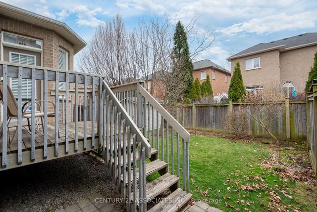 3360 Hayhurst Cres, House detached with 3 bedrooms, 4 bathrooms and 2 parking in Oakville ON | Image 31