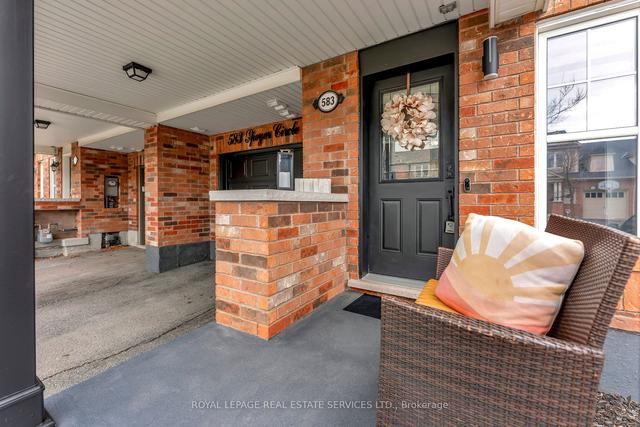 583 Speyer Circ, House attached with 3 bedrooms, 2 bathrooms and 2 parking in Milton ON | Image 20
