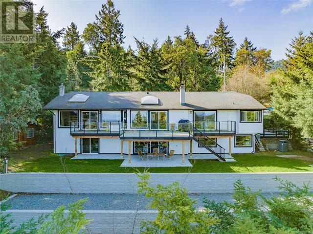 8170 Southwind Dr, House detached with 4 bedrooms, 3 bathrooms and 5 parking in Lantzville BC | Image 78