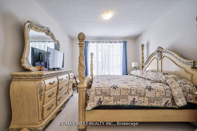 42 Seedhouse Rd, Condo with 2 bedrooms, 4 bathrooms and 4 parking in Brampton ON | Image 15