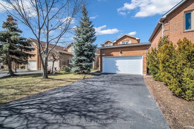 1179 Barleymow St, House detached with 3 bedrooms, 3 bathrooms and 6 parking in Mississauga ON | Image 12