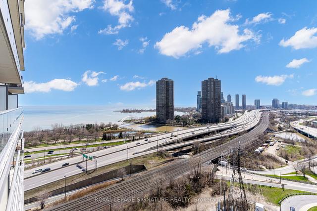 1706 - 105 The Queensway Ave, Condo with 1 bedrooms, 1 bathrooms and 1 parking in Toronto ON | Image 12
