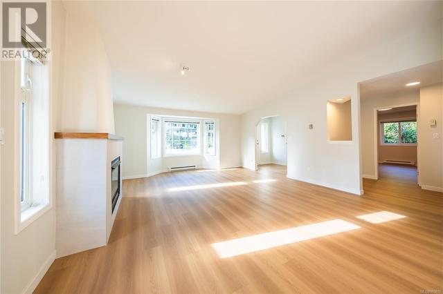 3745 Elworthy Pl, House detached with 3 bedrooms, 2 bathrooms and 4 parking in Nanaimo BC | Image 21
