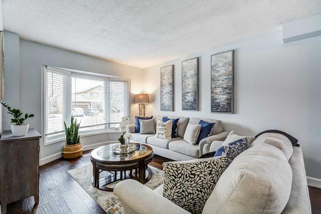 11 Belmont Crt, House detached with 3 bedrooms, 4 bathrooms and 4 parking in Whitby ON | Image 33
